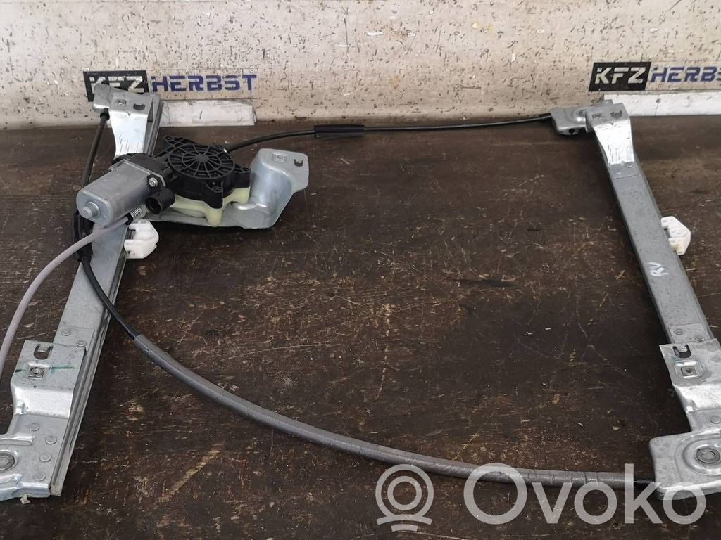 Renault Kangoo II Macara geam față fără motor