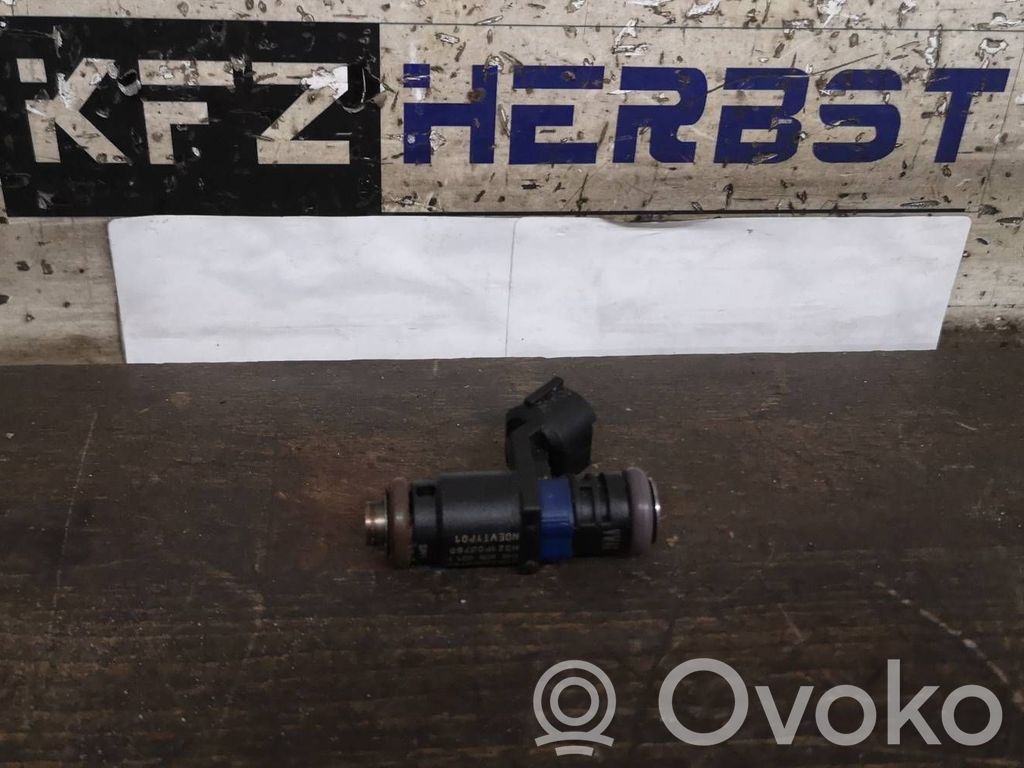 Skoda Fabia Mk3 (NJ) Inyector de combustible 