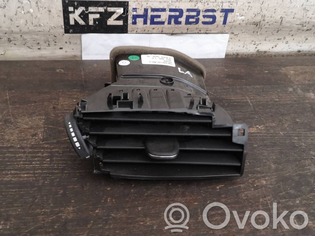 Opel Astra K Rejilla de ventilación central del panel 