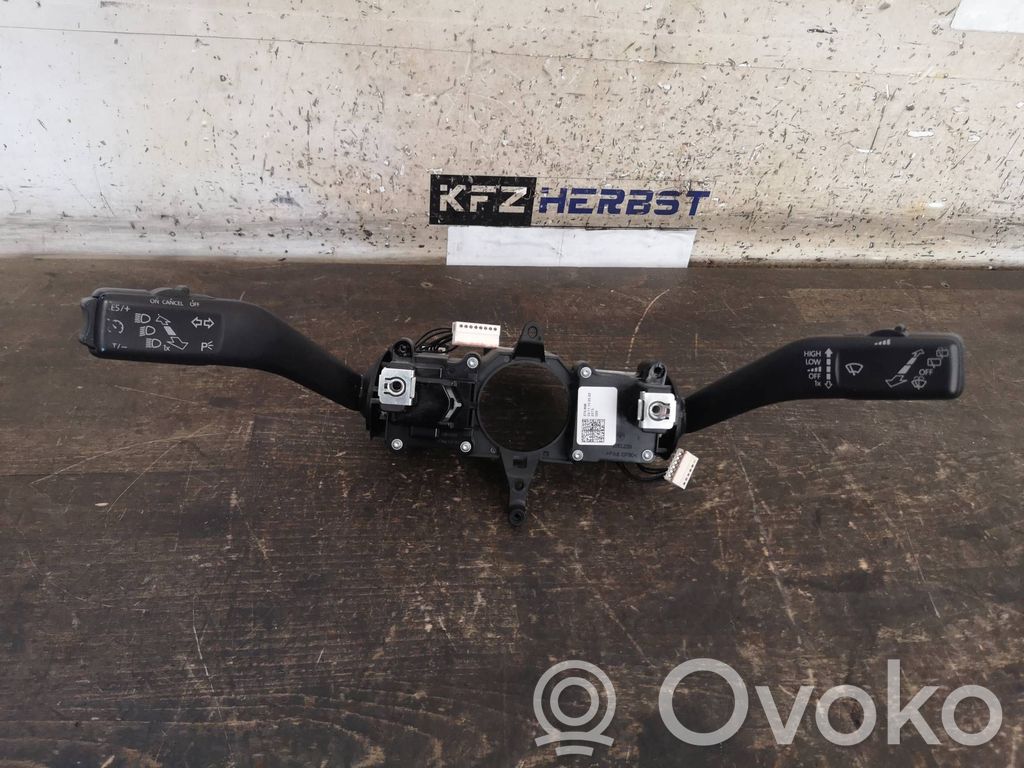 Volkswagen Touran I Boutons / interrupteurs volant 