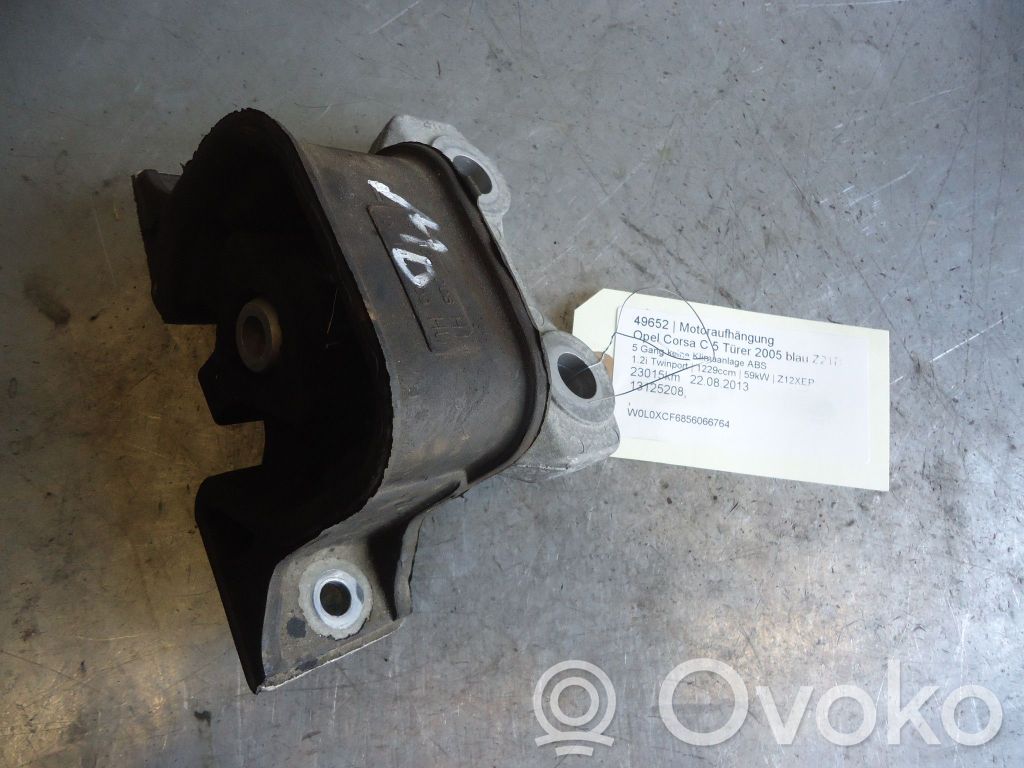 Engine mount bracket   13125208,13125208