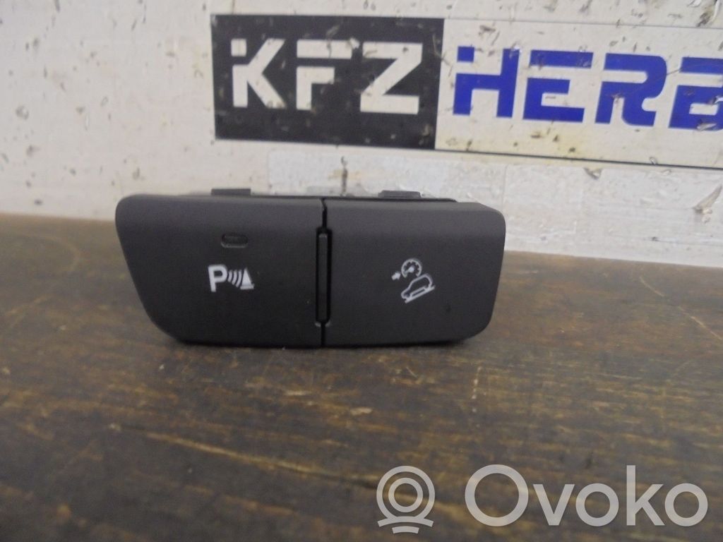 Parking (PDC) sensor switch   3521,3521