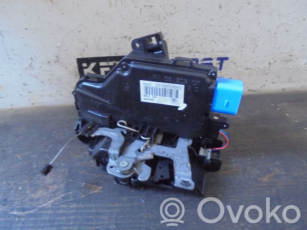 Skoda Octavia Mk2 (1Z) Serratura portiera anteriore