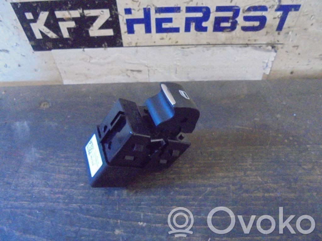 Ford Ecosport Electric window control switch 