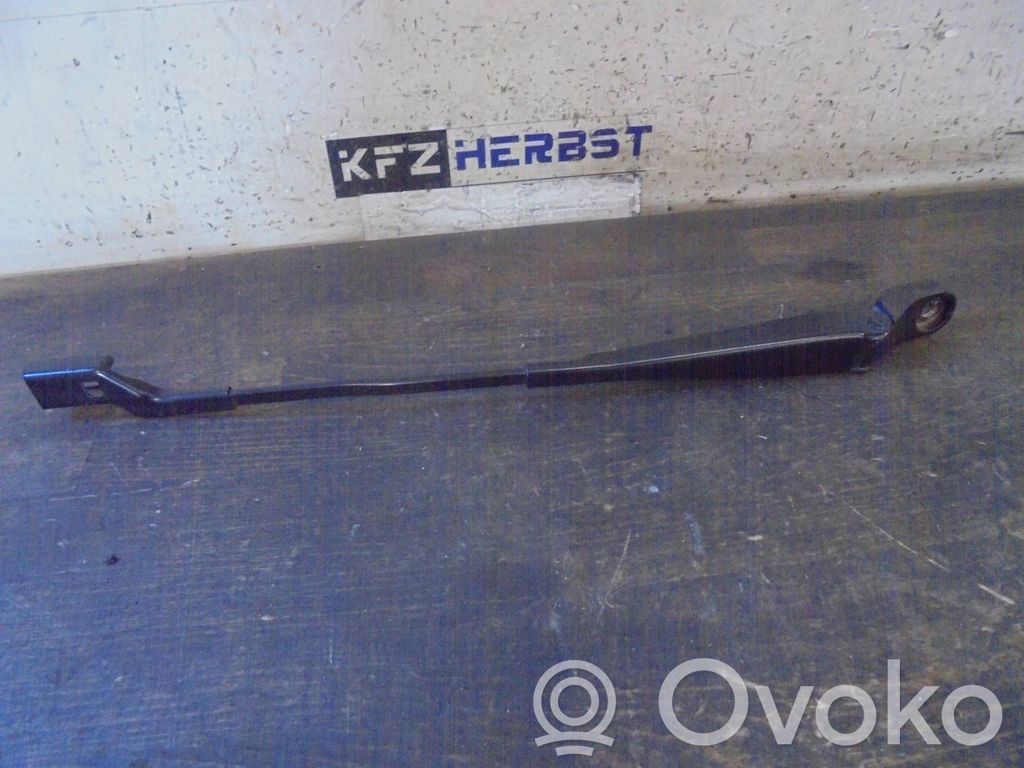 Skoda Fabia Mk2 (5J) Braccio della spazzola tergicristallo anteriore