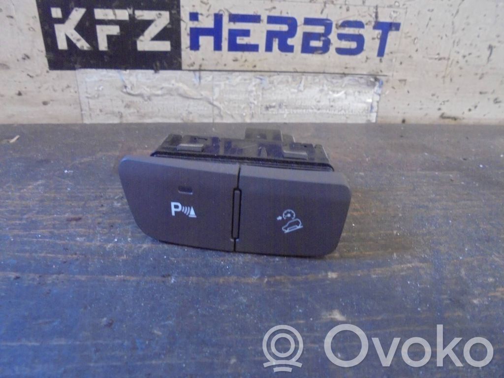 Parking (PDC) sensor switch   3522,3522