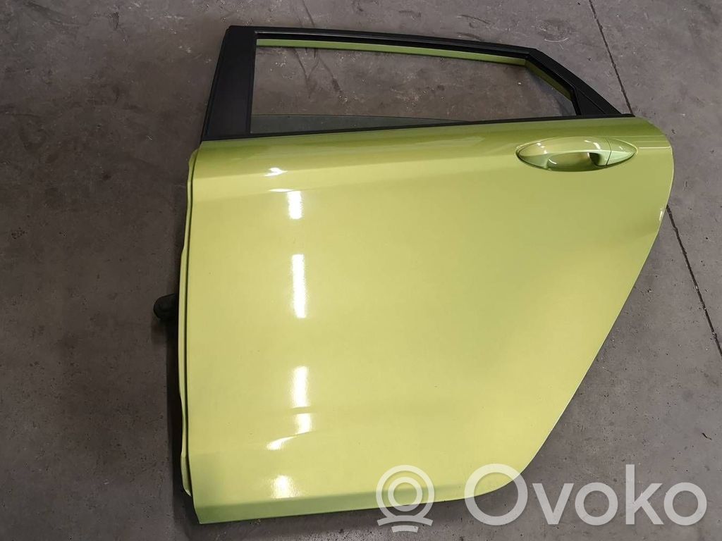 Ford Fiesta Aizmugurējās durvis 