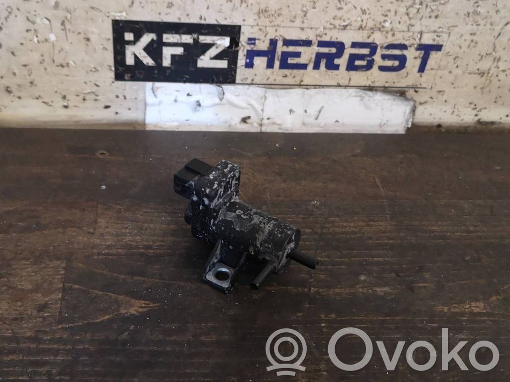 Valve électromagnétique   8200762162,8200762162