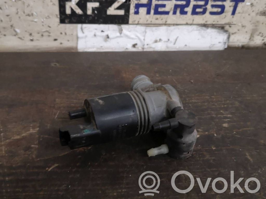 Renault Trafic III (X82) Windscreen/windshield washer pump 