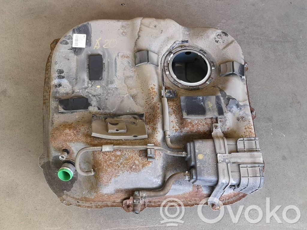 Depósito de combustible   31100A2200,31100A2200