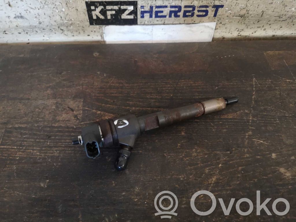 Opel Corsa D Inyector de combustible 