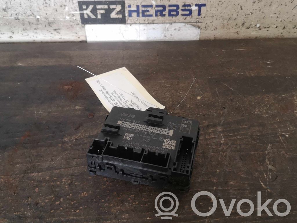 Volkswagen Cross Touran II Other control units/modules 