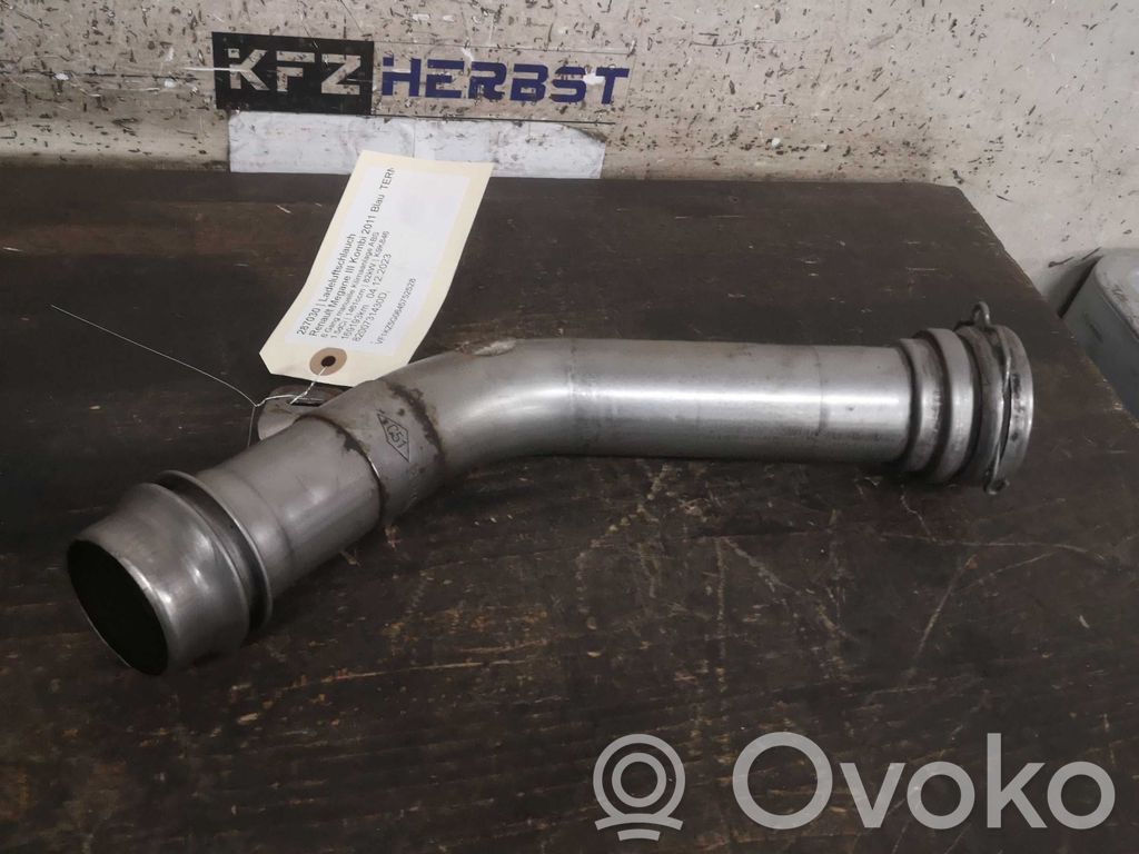 Renault Megane III Air intake hose/pipe 