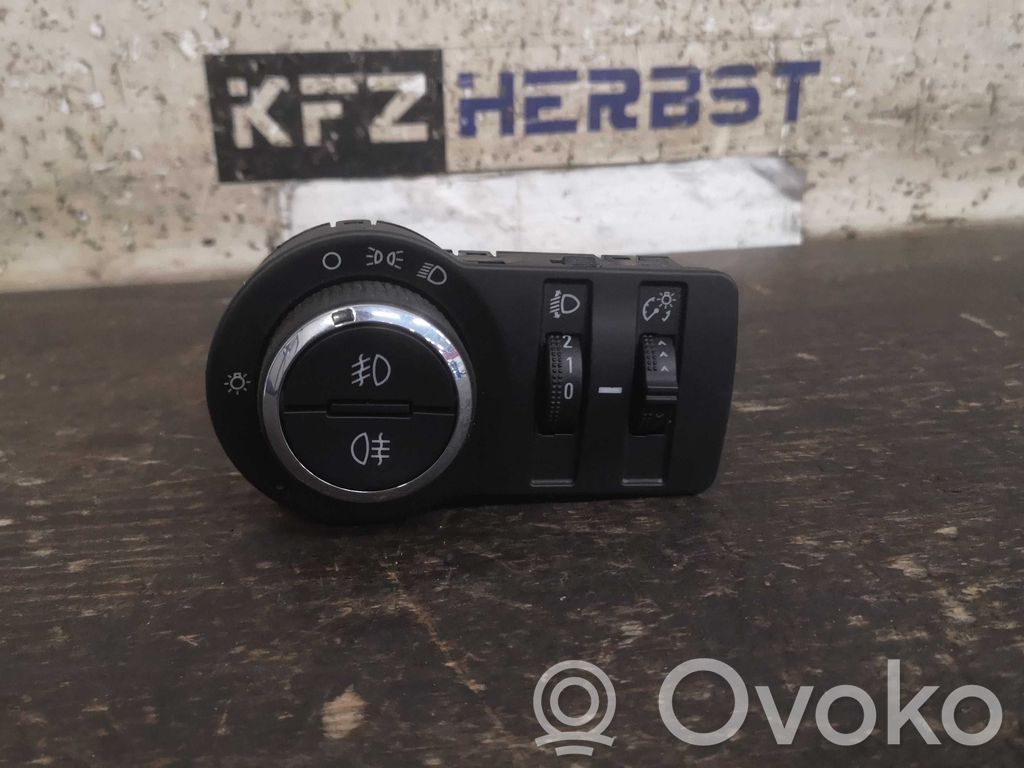 Opel Mokka Light switch 
