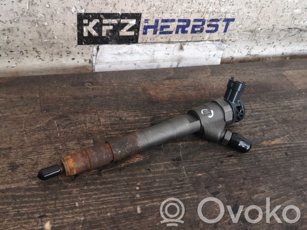 Inyector de combustible   0445110546,166007885R,0445110546,166007885R