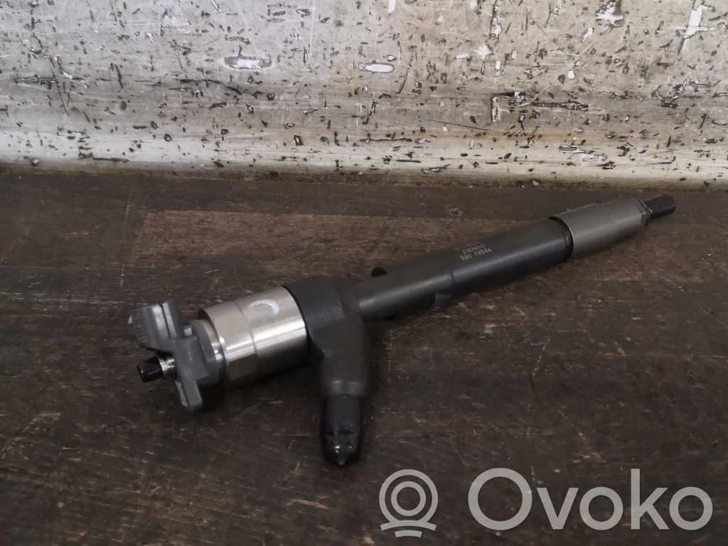 Inyector de combustible   55578075,95521533,55578075,95521533