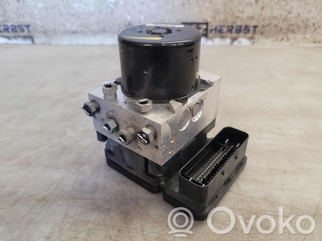 Volvo V60 ABS Pump 