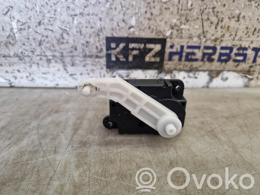 Nissan Qashqai Motorino attuatore ricircolo aria dell’A/C 