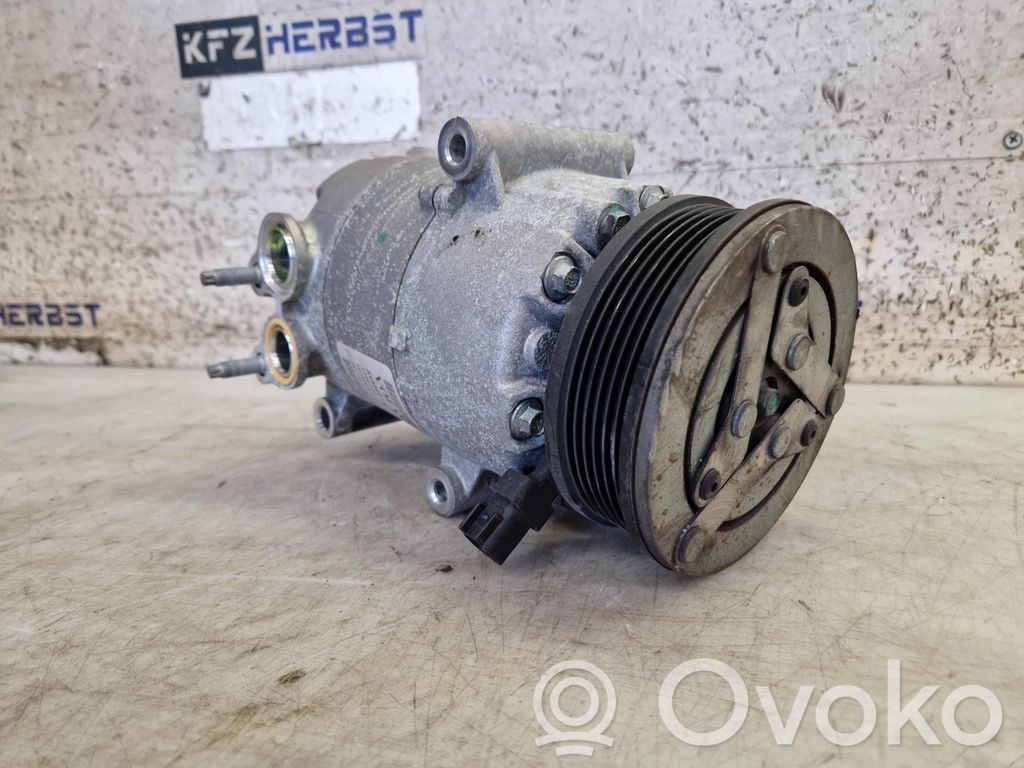 Volvo V60 Kompresor / Sprężarka klimatyzacji A/C 