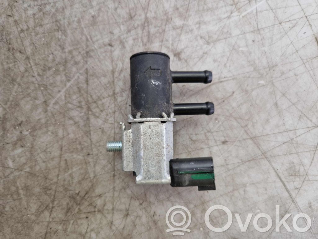 Válvula electromagnética   K5T48596,1811468M00,1811468M00,K5T48596