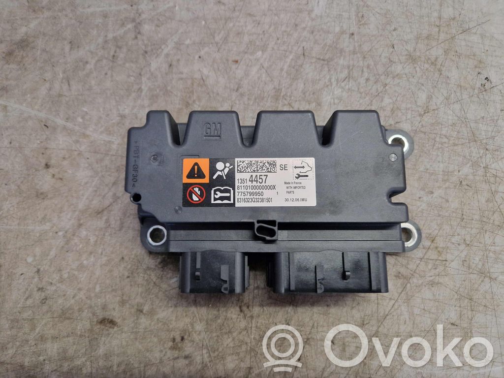 Opel Astra K Airbag control unit/module 