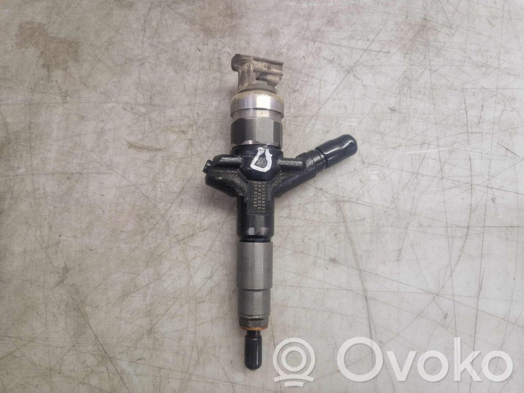 Inyector de combustible   16613AA030,16613AA030