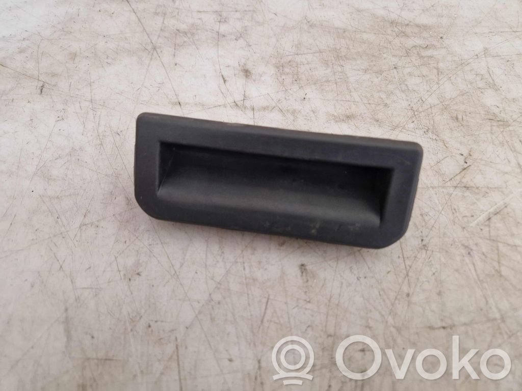 Volkswagen Golf VIII Comutator deschidere clapetă rezervor 
