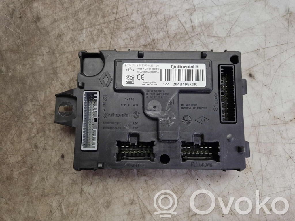 Renault Clio IV Sonstige Steuergeräte / Module 