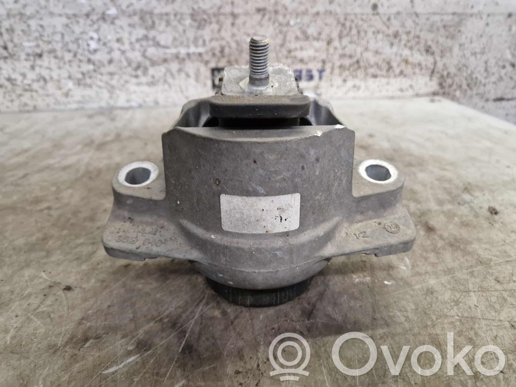 Engine mount bracket   T4N3782,T4N3782