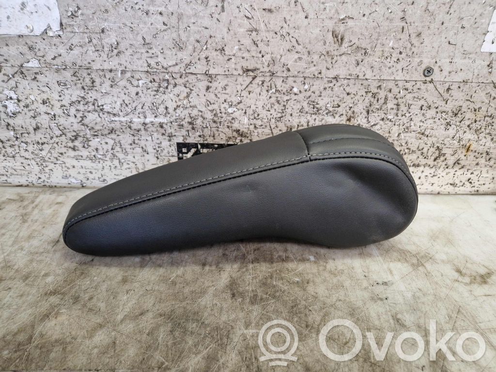 Armrest   42477027,42477027