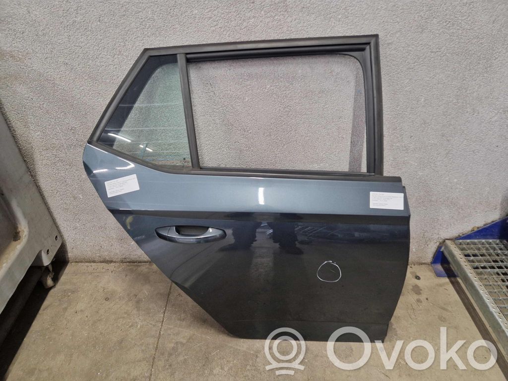Puerta trasera   6V6833056A,6V6833056A