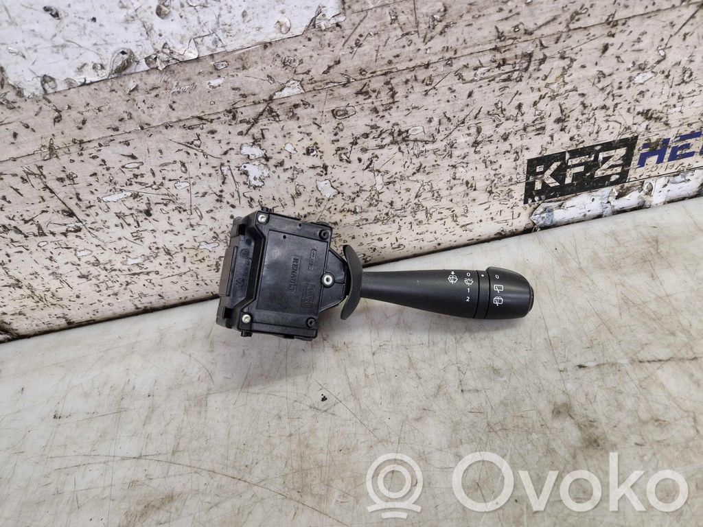 Dacia Sandero II Wiper switch 