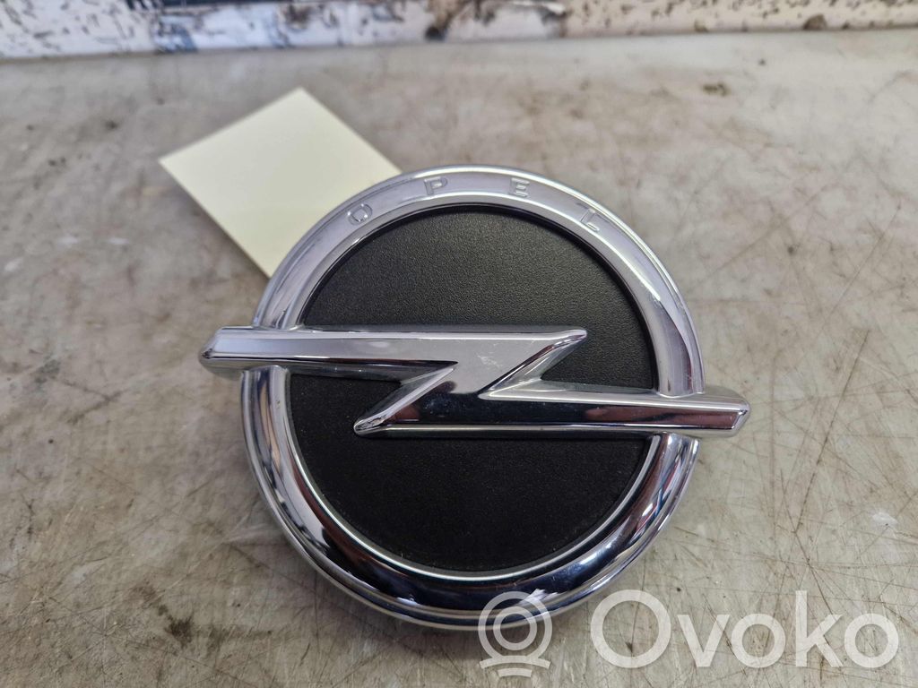 Fuel tank opening switch   39007843,13401592,39007843