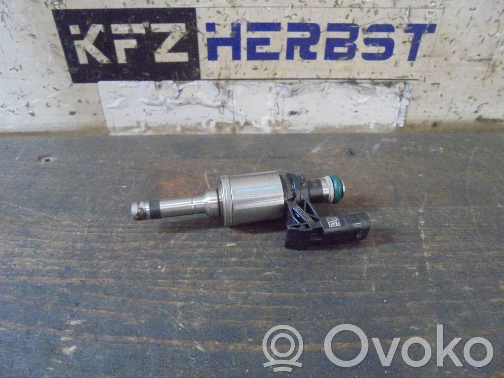 Volkswagen Golf VII Inyector de combustible 