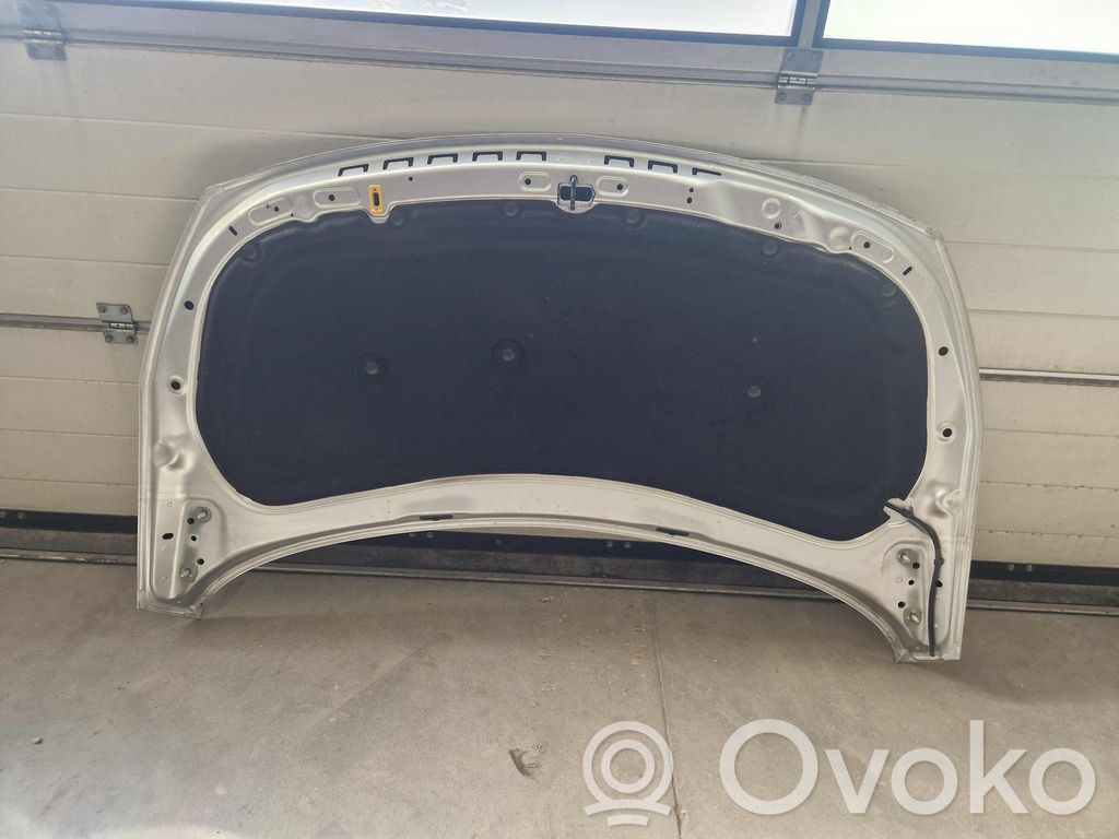 Opel Astra K Konepelti 