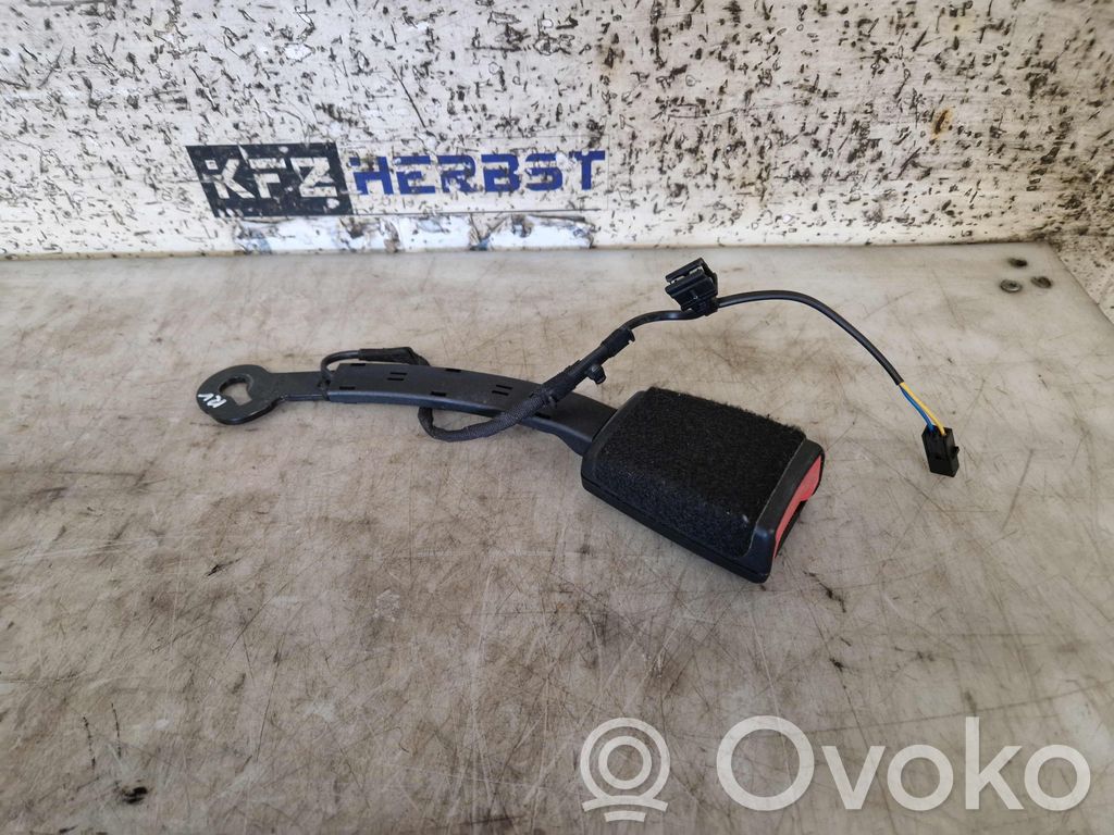 Gurtschloss vorne   8V0857756B,YLZ,8V0857756B,YLZ