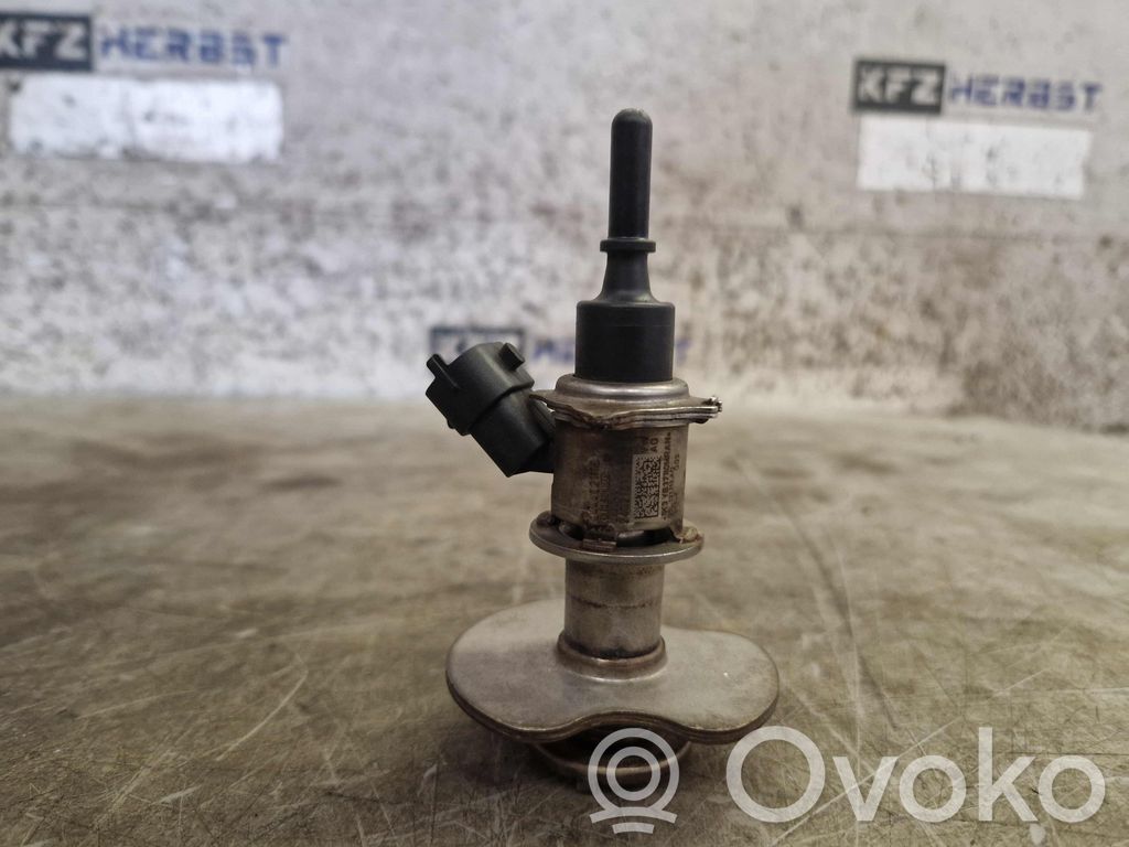 Volkswagen Cross Touran II Inyector de combustible 