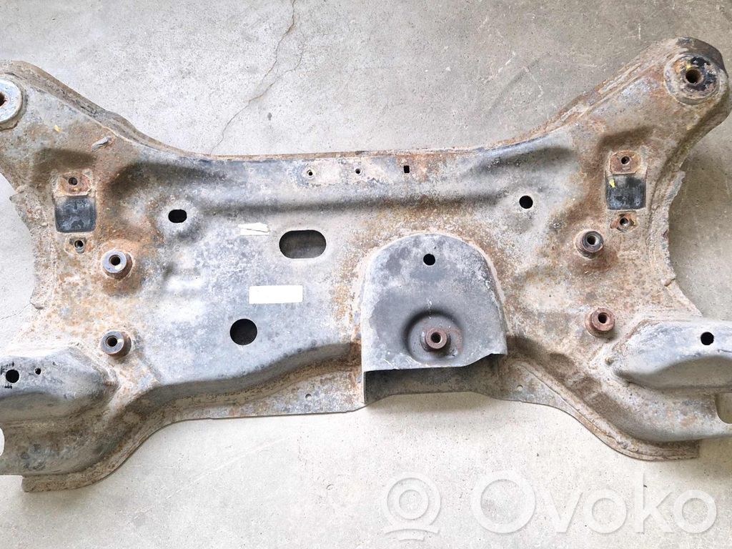 Ford Transit Etuapurunko 