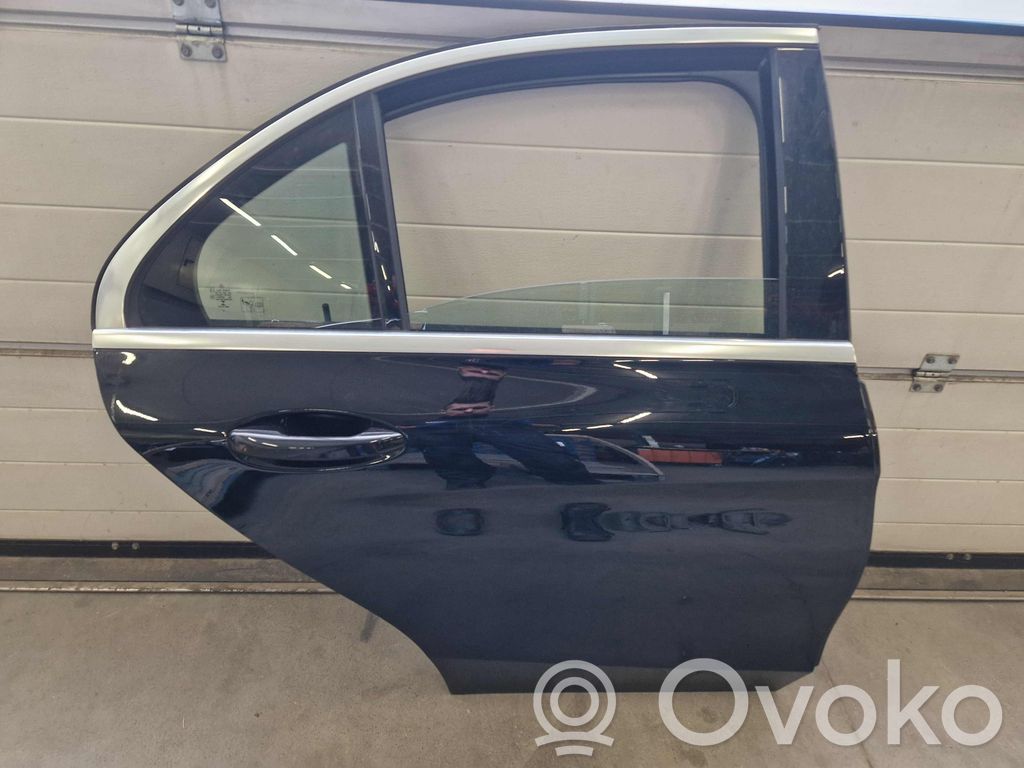 Mercedes-Benz C W205 Puerta trasera