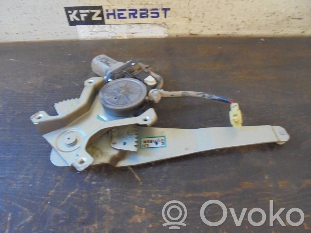 Mazda BT-50 Mecanismo para subir la puerta trasera sin motor 