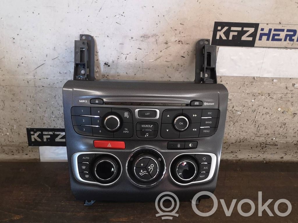 Citroen C4 II Climate control unit 