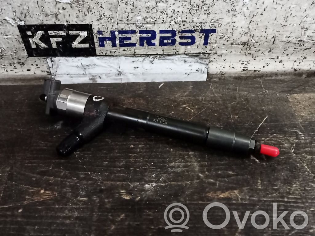 Inyector de combustible   55570012,95521531,55570012,95521531