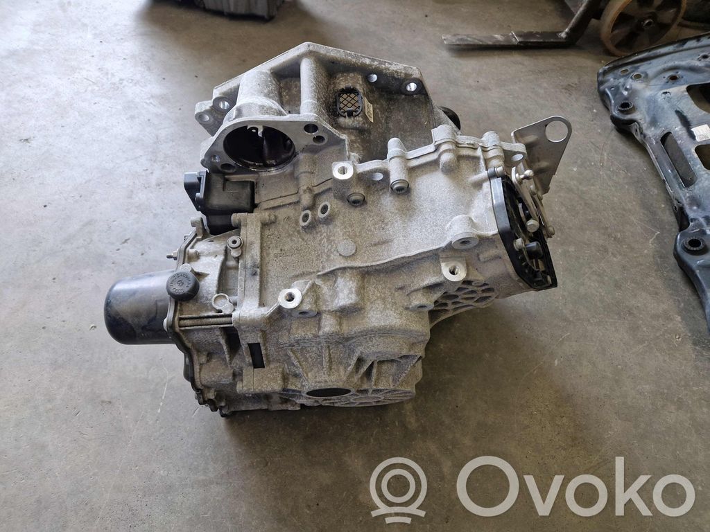 Volkswagen Golf VII Automatyczna skrzynia biegów 