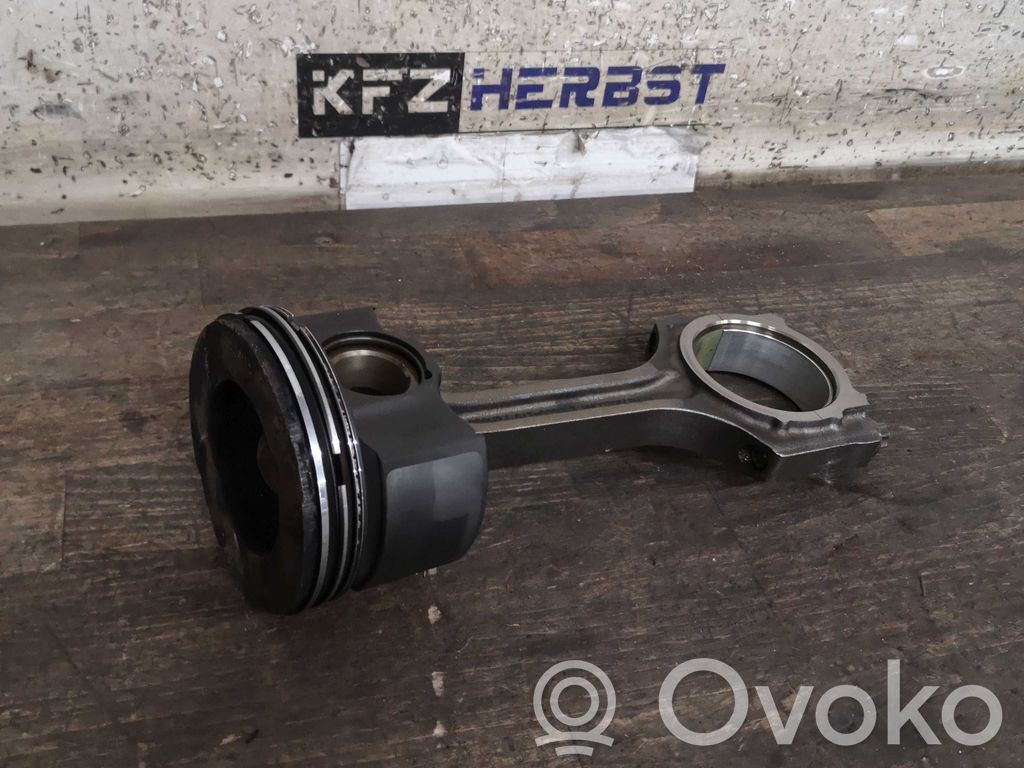 Ford Transit Piston 