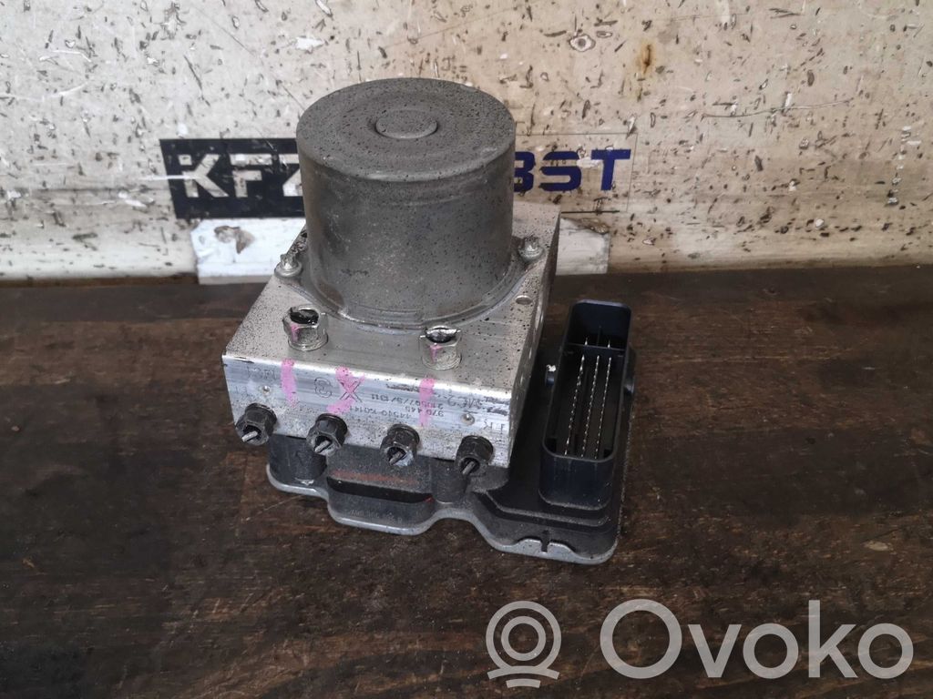 Toyota Yaris XP210 ABS Pump 