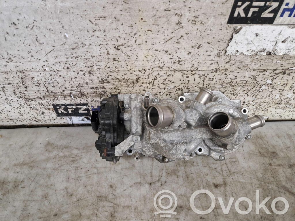 Skoda Fabia Mk4 (6VA) Vandens pompa 