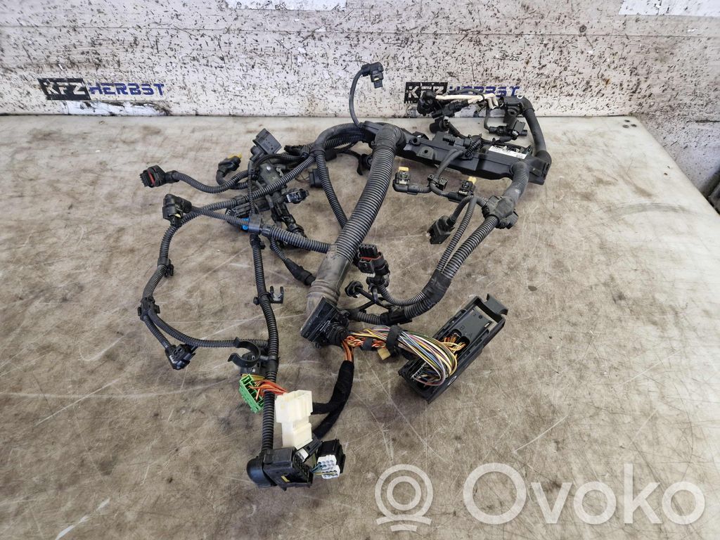 BMW 3 F30 F35 F31 Wiązka przewodów silnika 