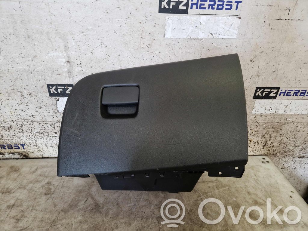 Opel Crossland X Guantera 
