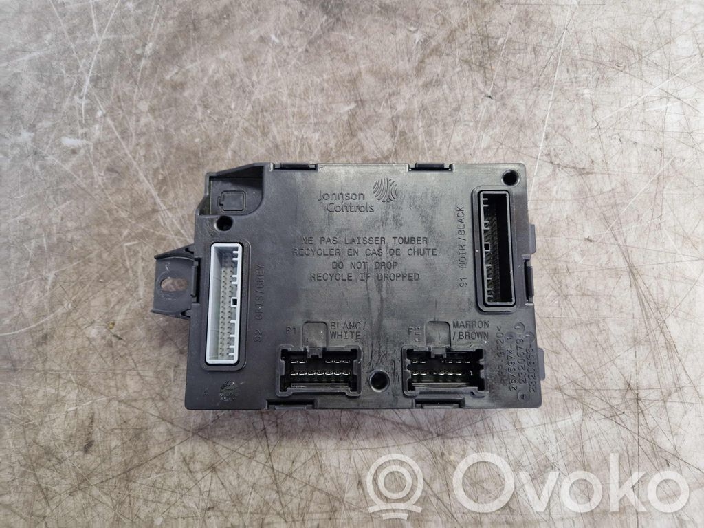 Renault Captur Other control units/modules 
