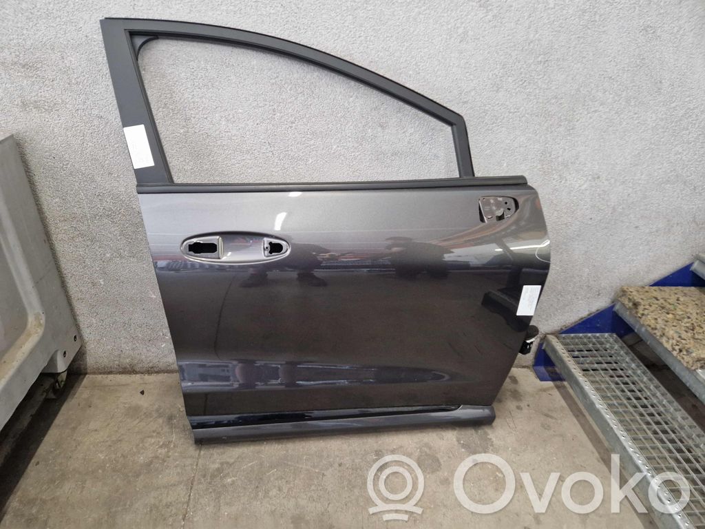 Ford Puma Durvis 